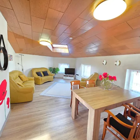 Elena Flat Mohn Zentrum Апартаменты