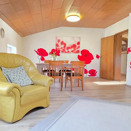 Апартаменты Elena Flat Mohn Zentrum Дуйсбург